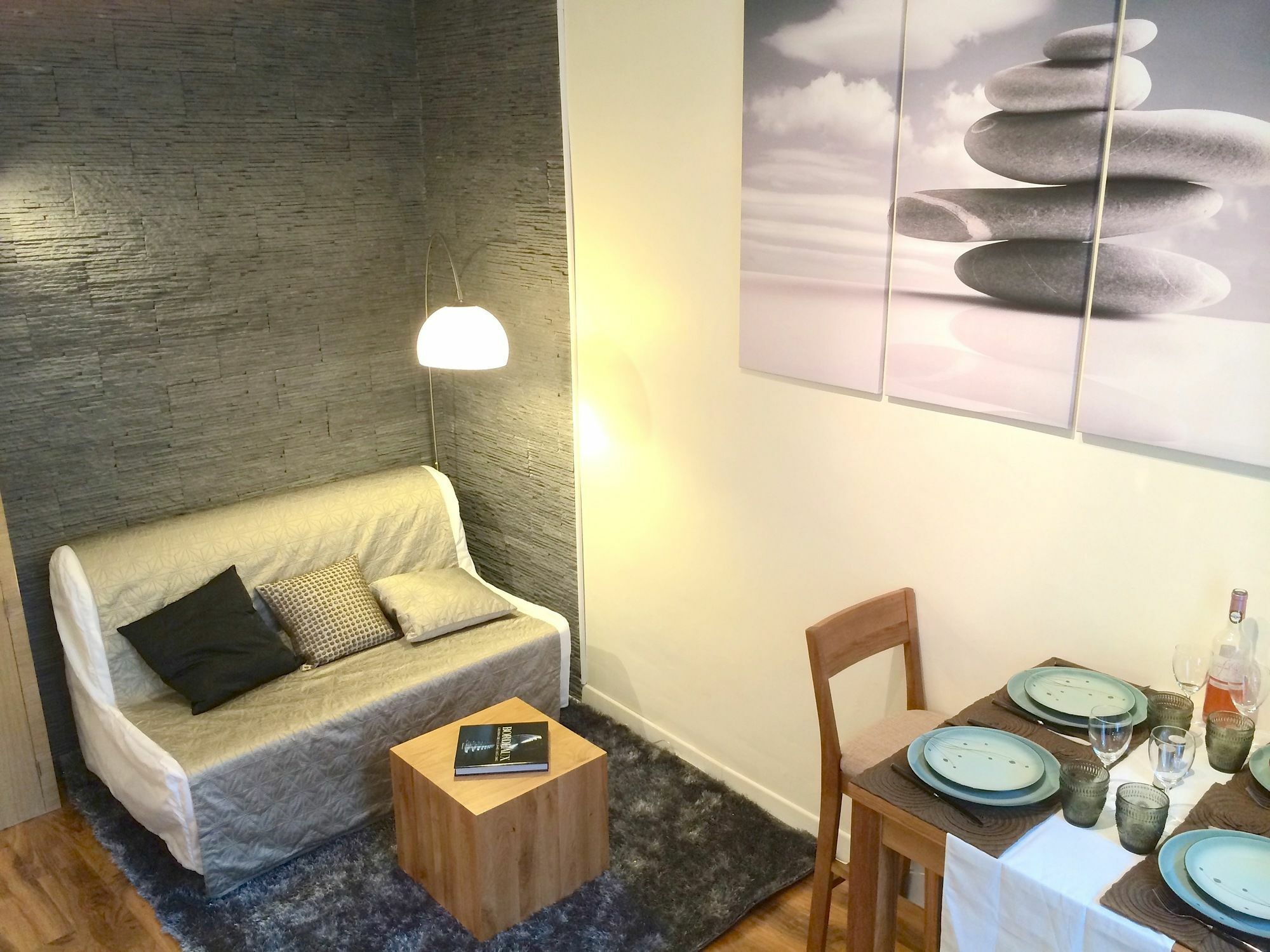 Appartement "Princesse Eleonore" - Centre Historique Bordeaux Buitenkant foto
